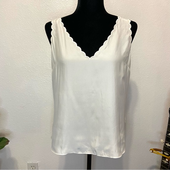 Rebecca Taylor Tops - Tailored Rebecca Taylor 100% Silk Charmeuse Scallop Tank Top Shirt Medium